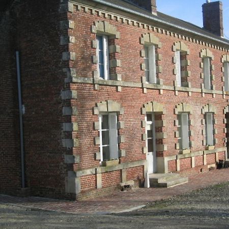 Chez Francine Et Xavier Bed and Breakfast Froissy  Buitenkant foto