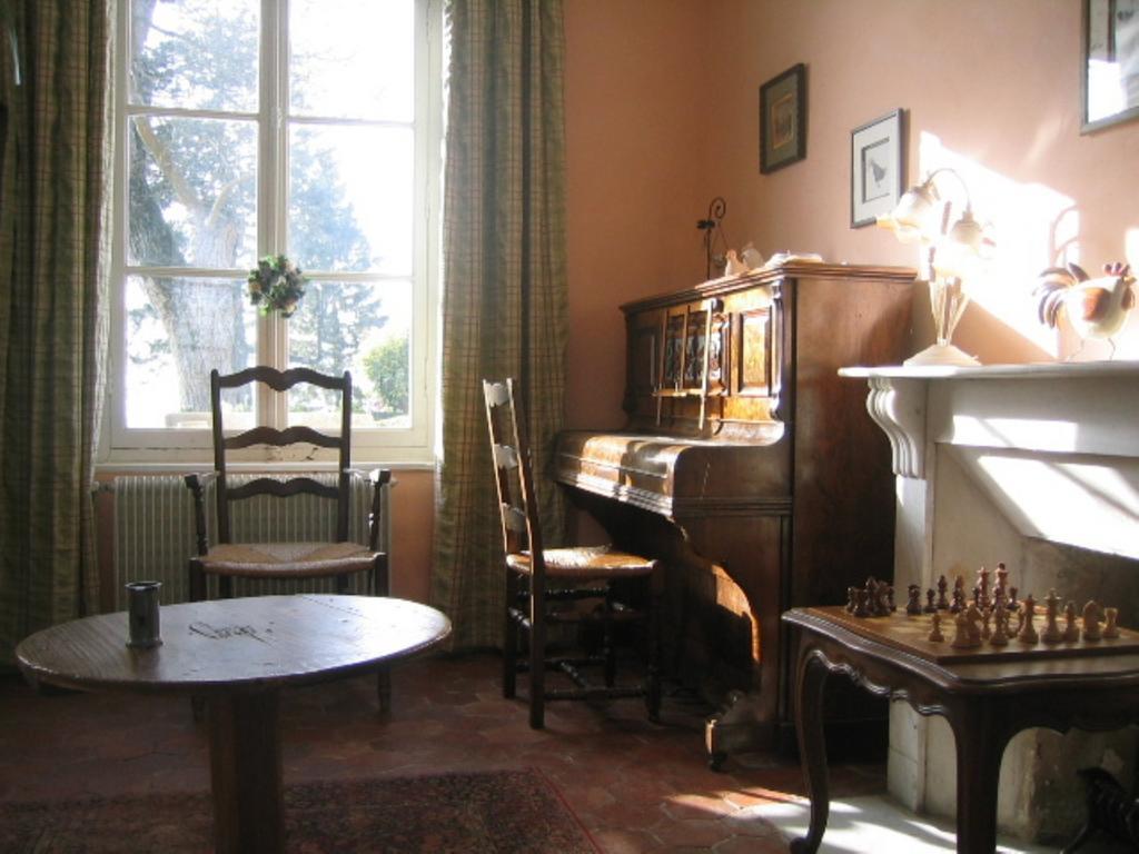 Chez Francine Et Xavier Bed and Breakfast Froissy  Buitenkant foto