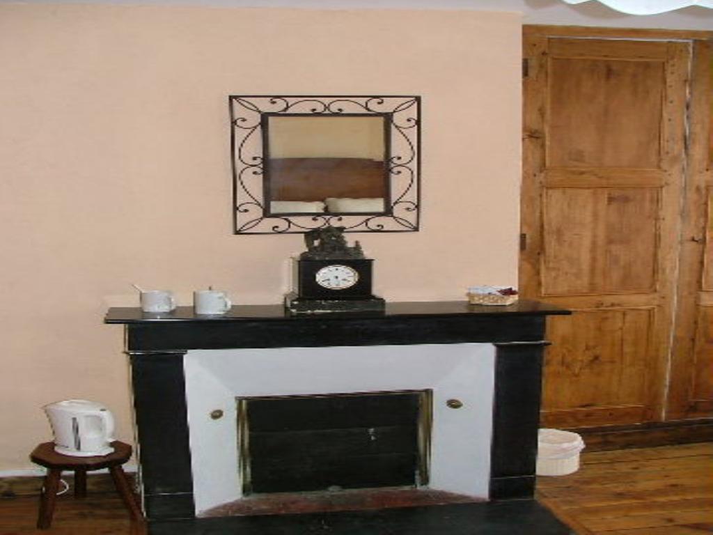 Chez Francine Et Xavier Bed and Breakfast Froissy  Buitenkant foto